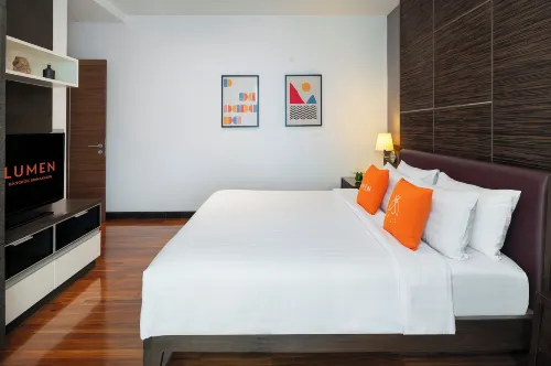 Lumen Bangkok Srinakarin Photos