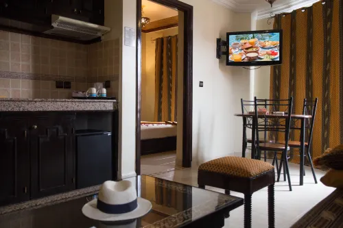 Amani Hotel Suites & Spa Rooms Photos