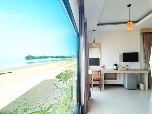 Golden Bay Cottage Photos