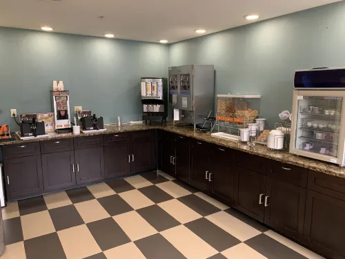 Comfort Inn & Suites Mt. Holly - Westampton Restauration Photos