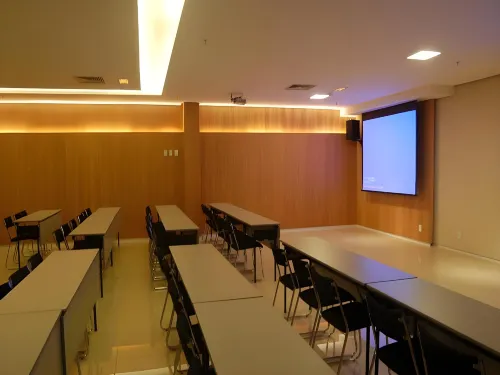 Cullinan Hplus Premium Business Facilities Photos