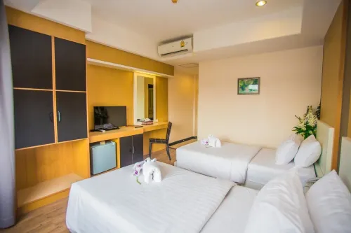 New Travel Lodge Hotel Photos