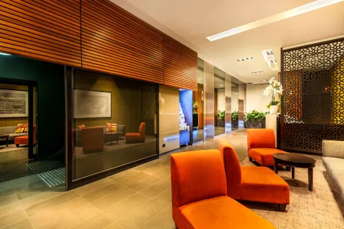 Causeway 353 Hotel Featured Photos