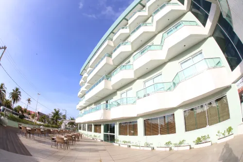 Real Classic Hotel Exterior Photos