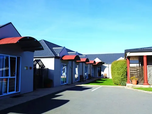 Airport Birches Motel Exterior Photos