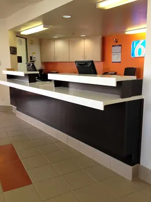 Motel 6 Brownsville, TX North Public Areas Photos