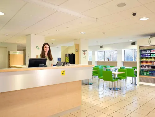 Ibis Budget Cardiff Centre Public Areas Photos
