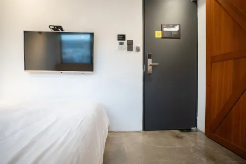 Chase Walker Hotel Photos