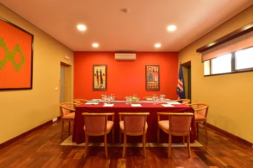 Pestana Tropico Ocean & City Hotel Restauration Photos