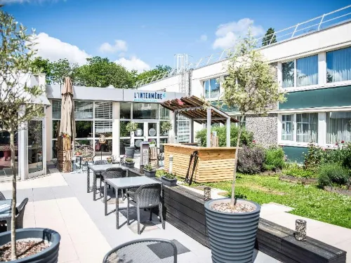 Novotel Evry Courcouronnes À proximité de l'hôtel Photos