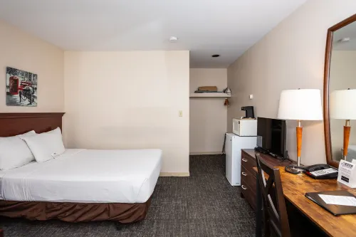 Canadas Best Value Inn and Suites Charlottetown Zimmer Photos