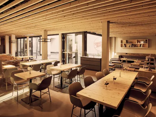 Schwabinger Wahrheit by Geisel Dining Photos