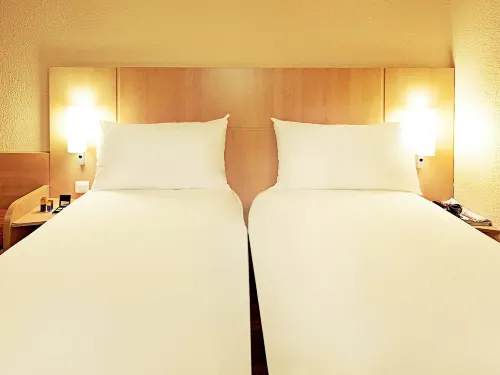Hôtel ibis Etampes Chambres Photos