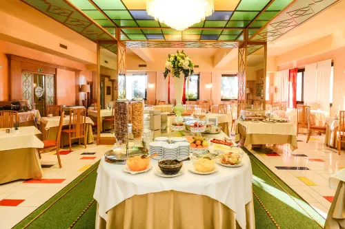 Hotel Oliveto Restauration Photos