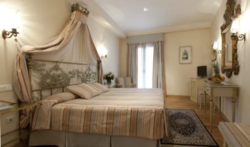 Hotel Doña María Rooms Photos