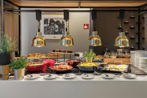 Quality Hotel Saga Restauration Photos