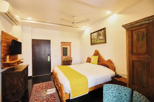 Bloom Boutique | Lake Pichola Photos