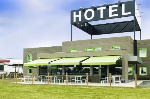 Hotel Ibis Styles Lleida Torrefarrera Esterni Photos