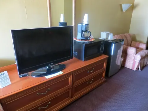 Days Inn by Wyndham Colorado Springs/Garden of the Gods Rooms Photos