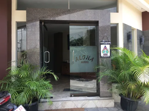 Aloha Hotel Yogyakarta Ngoại thất Photos
