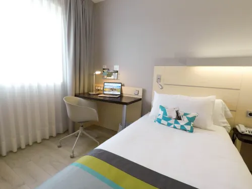 Holiday Inn Express Pamplona Chambres Photos