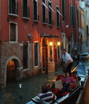 Hotel Saturnia & International À proximité de l'hôtel Photos