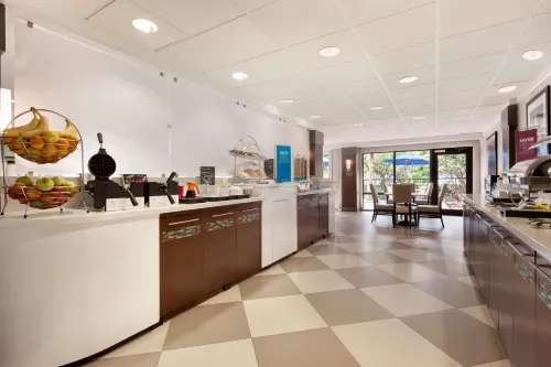 Hampton Inn Miami-Airport West Restauration Photos