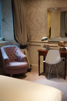 Brooks Hotel Edinburgh Photos