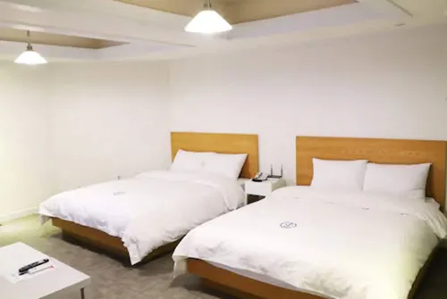 Hillside Hotel Photos