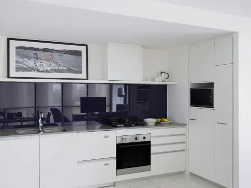 Mantra Circle on Cavill Surfers Paradise Photos