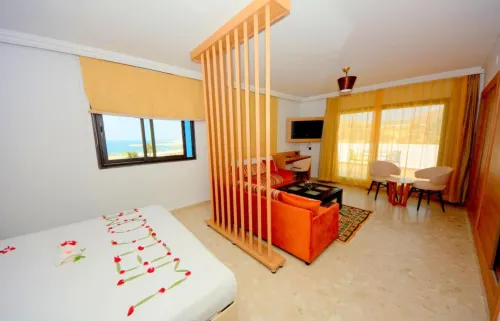 Oasis Hotel & Spa Photos