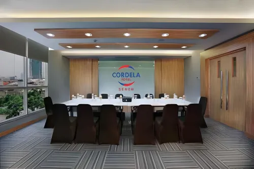 Cordela Hotel Senen Fasilitas Bisnis Photos