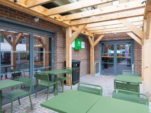 Ibis Styles London Gatwick Airport Public Areas Photos