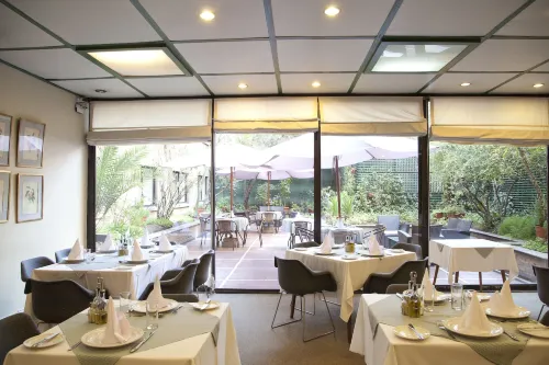 Hotel Santa Lucia Makanan Photos