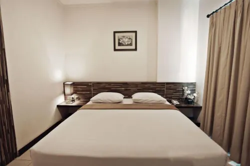 N2 Hotel Jakarta Gunung Sahari Photos