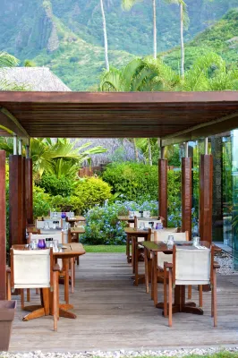 Manava Beach Resort & Spa Moorea Restauration Photos