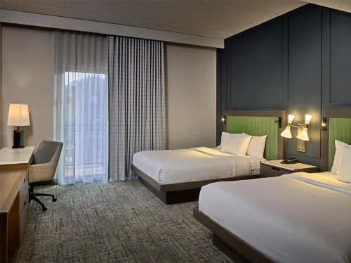 Embassy Suites by Hilton Gatlinburg Resort Huoneet Photos
