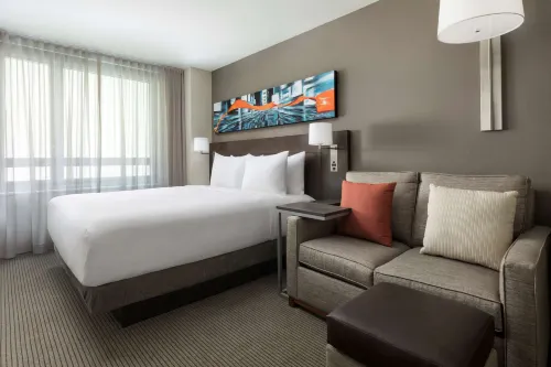 Hyatt Place New York City/Times Square Rooms Photos