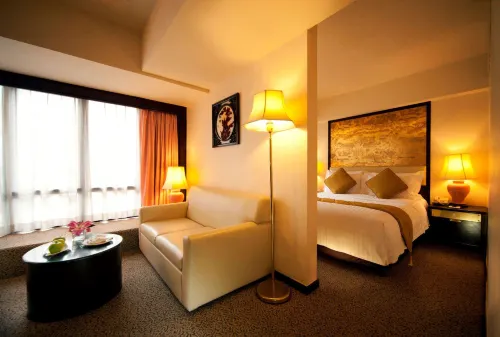 Regal Oriental Hotel Photos