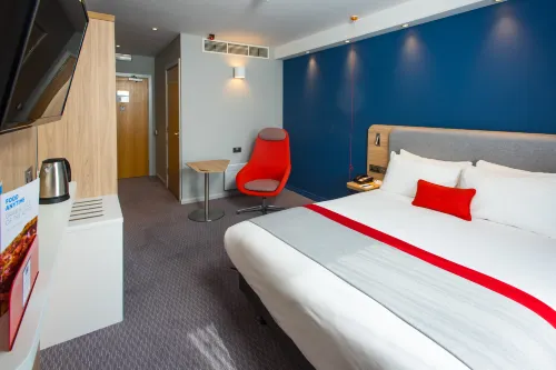 Holiday Inn Express Burton Upon Trent Photos