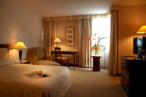 Evergreen Laurel Hotel Photos