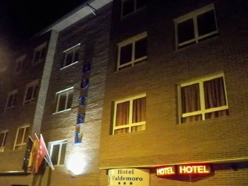 Hotel Valdemoro Rooms Photos