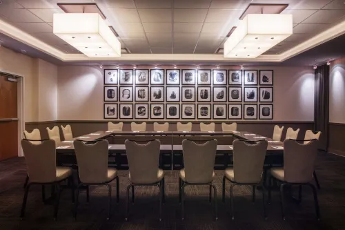 Hyatt Place Chicago River North Business Facilities Photos