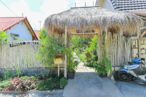 Angels Bungalow Nusa Penida Eksterior Photos