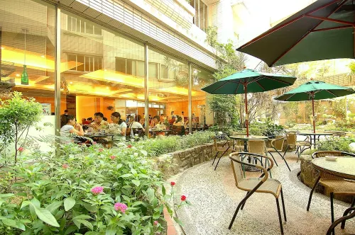 Liga Hotel Ristorazione Photos