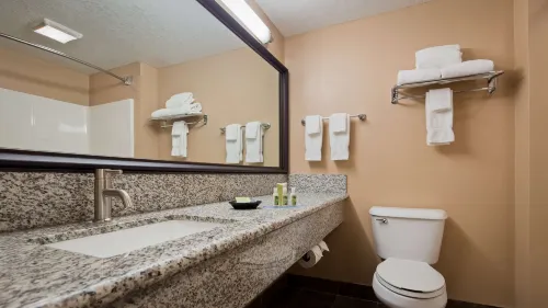 Best Western Plus Coldwater Hotel Zimmer Photos