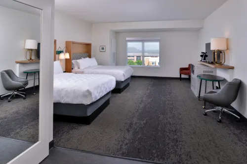 Holiday Inn & Suites Farmington Hills - Detroit NW Chambres Photos