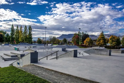 DoubleTree by Hilton Kamloops Circondario Photos