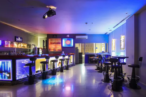 Sparks Life Jakarta, ARTOTEL Curated Relaksasi & Rekreasi Photos
