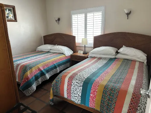 Sea Shore Motel Rooms Photos